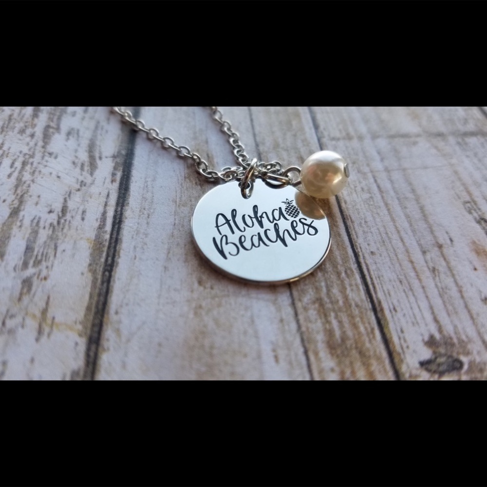 Aloha Beaches stamped necklace - Picture 5 of 7